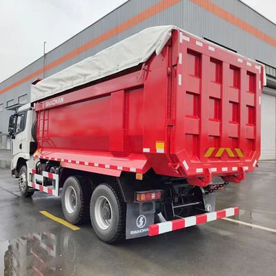 하이 호스 파워 351-450hp 샤크만 6X4 U 모양 덤프 트럭 50 톤 운송